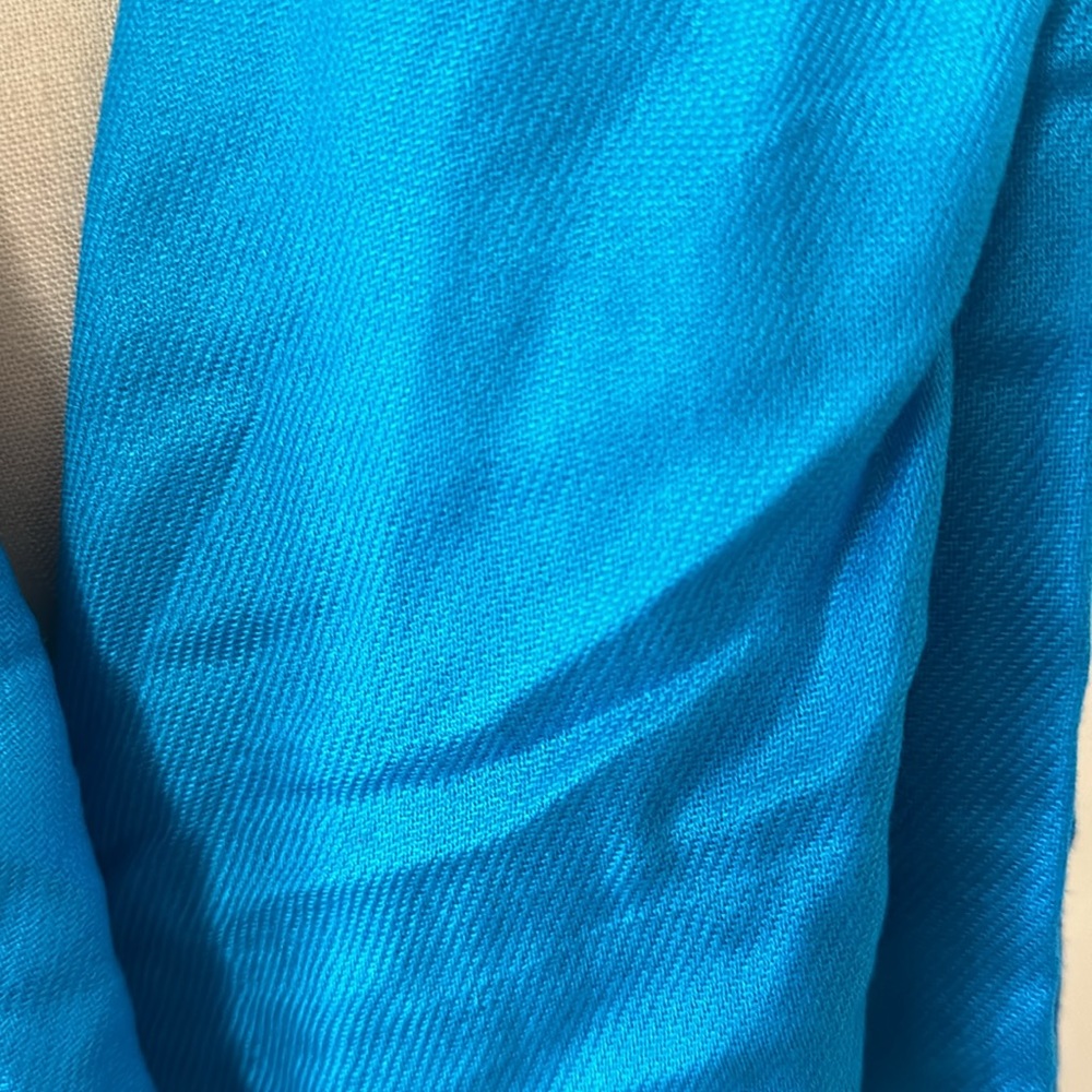 Karina beautiful teal blue scarf with fringe - Picture 3 of 4